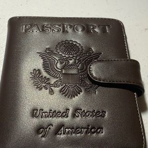 New lohaslife passport holder